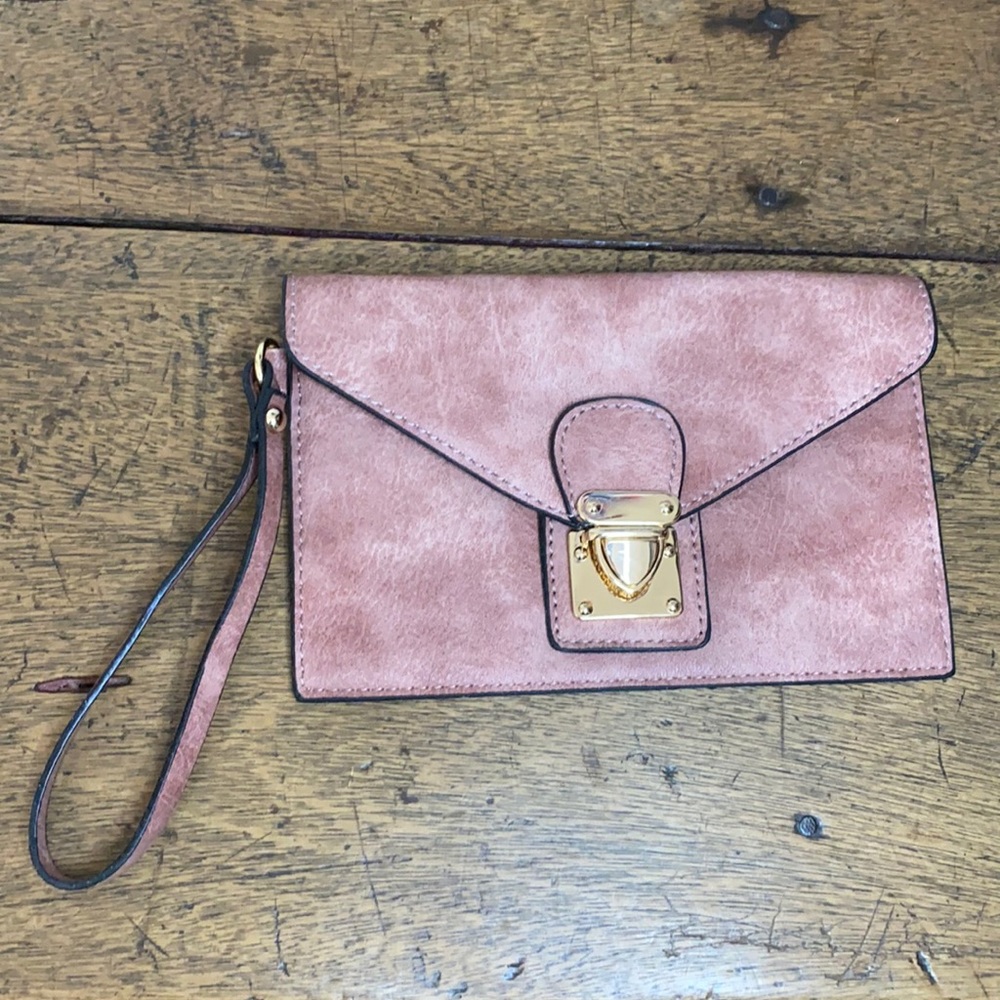 Pink tan with rose gold accent wristlet